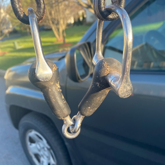 Bits - Picture 7 of 7